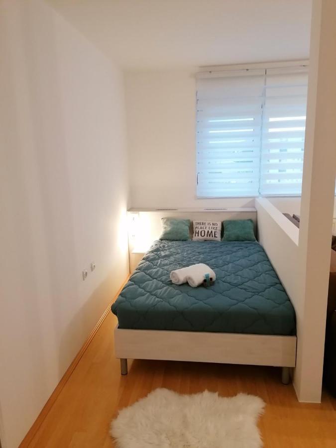 Emili Apartman Jagodina Exterior foto