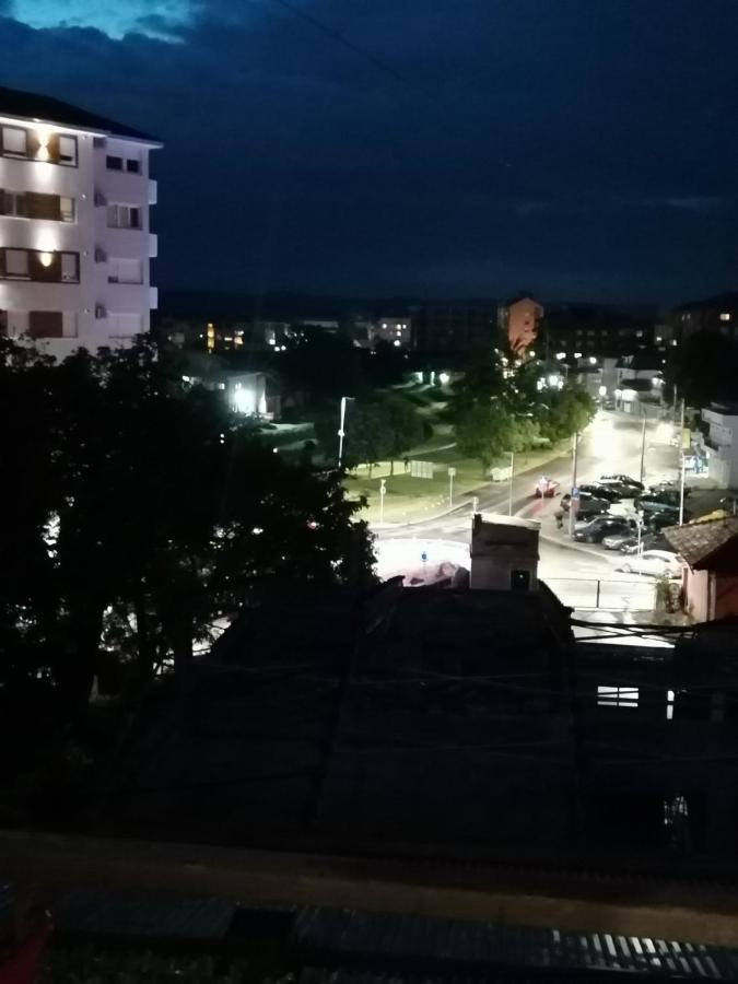 Emili Apartman Jagodina Exterior foto